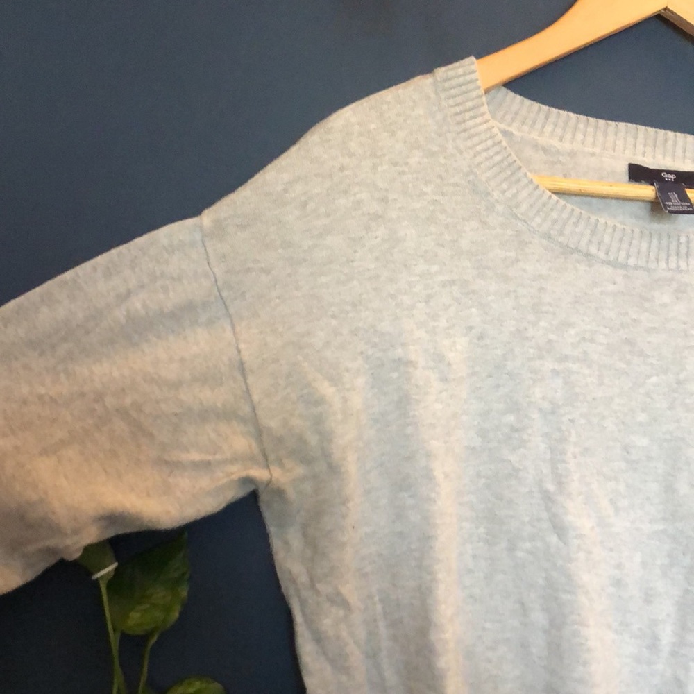 Sweater - Picture 3 of 4